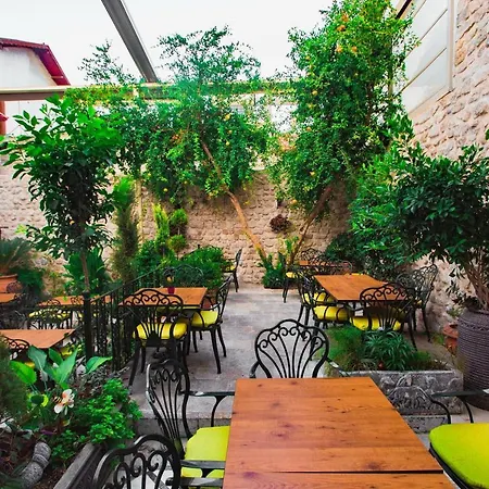 Yesil Ev Cafe & Boutique